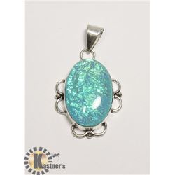 #189-AUSTRALIAN TRIPLE OPAL PENDANT