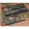 Image 1 : FISH TANK 20" W X 10"D X 12"H
