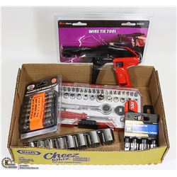 FLAT OF ASSORTED TOOLS -POWER DRIVER SET,