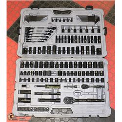 STANLEY TOOL BOX - MISSING SOME PIECES