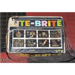 LITE BRITE INCLUDES BULB & COLORED PEGS IN
