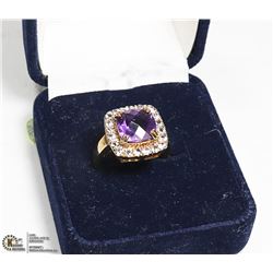 AMETHYST AND WHITE TOPAZ RING