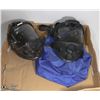 Image 1 : 2 NEW NORTH FULL RESPIRATORS FOR PAINTING