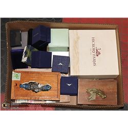 BOX W/COLLECTIBLE CIGAR BOXES, 3-PC