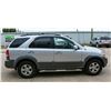 Image 11 : 2006 KIA SORENTO UTULITY