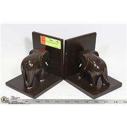 PAIR OF ELEPAHNT BOOK ENDS
