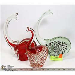 3 ART GLASS ELEPHANT COLLECTION