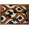 Image 1 : FAUX COWHIDE DESIGN RUG / WALL ART, 52 X 39