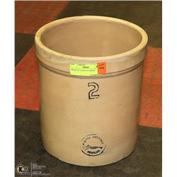 MEDALTA 2 GALLON CROCK