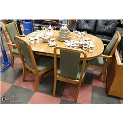 ESTATE SOLID OAK PEDESTAL TABLE WITH LEAF