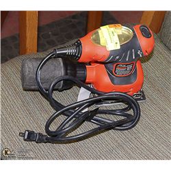 BLACK AND DECKER SANDER