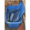 Image 1 : 3 STORAGE TOTES WITH LIDS