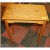Image 1 : SOLID WOOD ENTRY TABLE (23.5"L X 15"W X