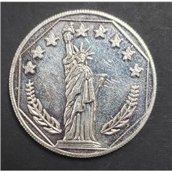 STATUE of LIBERTY 1ozt .999 SILVER ROUND