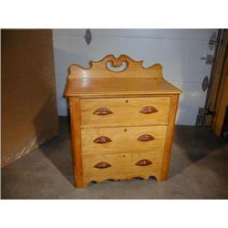 PRIMITIVE WASHSTAND W/CARVED WOODEN HANDLES & #1037470