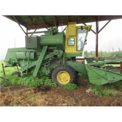 JOHN DEERE 95 COMBINE