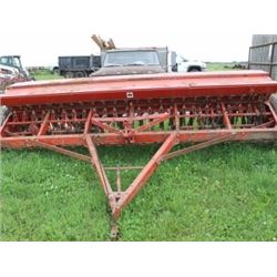 IH END WHEEL DRILL C/W GRASS ATTACHMENT