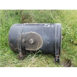 BLACK HYDRAULIC TANK (GOOD)