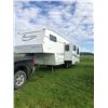 Image 1 : 2000 TRAVELAIRE 30' FIFTH WHEEL HOLIDAY TRAILER