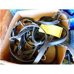BOX OF BUNGEE CORDS