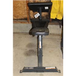WEIGHT BENCH