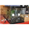 Image 1 : REPTILE AQUARIUM (APPROX 31.5" X 12.5") & ACCESSORIES