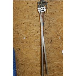 2 - METAL WOOD CLAMPS (BOTH FOR ONE MONEY)