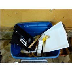 BLUE TOTE C/W PAINTING SUPPLIES