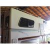 Image 4 : 1995 NORTHERN LIGHTS APPROX. 10' CAMPER