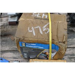 2 TON TROLLEY IN BOX