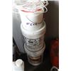Image 1 : 3 PAILS WITH SPILL RESPONSE, ROPE, ETC