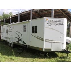 2010 PALMINO HOLIDAY TRAILER