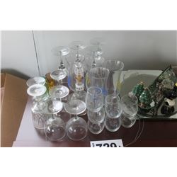 ASSORTED GLASSES, MIRRORS, ORNAMENTS, ETC