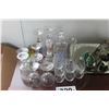 Image 1 : ASSORTED GLASSES, MIRRORS, ORNAMENTS, ETC