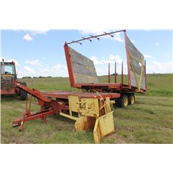 NEW HOLLAND 1034 BALE WAGON
