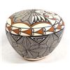 Image 2 : Acoma Fine Line Pottery Seed Jar by I. Chino
