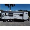 Image 8 : 0E -- 2014 WILDWOOD BY FOREST RIVER TRAVEL TRAILER 25'  "NO RESERVE"