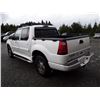 Image 7 : L4 --  2005 FORD EXPLORER SPORT TRAC XLT 4X4  , White , 288851  KM's