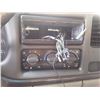 Image 21 : F6 --  1999 GMC SIERRA C1500 EXT CAB , White , 262904  KM's