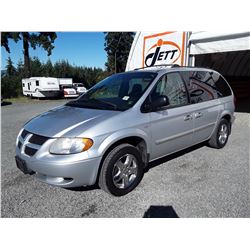 F5 --  2004 DODGE CARAVAN SE , Silver , 171364  KM's