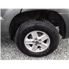 Image 10 : A3 --  2006 MAZDA TRIBUTE I , Grey , 352977  KM's "NO RESERVE"
