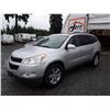 Image 1 : E5 --  2009 CHEVROLET TRAVERSE LT , Silver , 138863  KM's