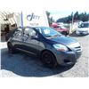Image 3 : D5 --  2007 TOYOTA YARIS  , Grey , 204305  KM's