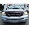 Image 2 : A4 --  2004 KIA SORENTO EX , Silver , 182230  KM's