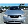Image 2 : A10 --  2005 KIA SPECTRA 5 , Silver , 239266  KM's