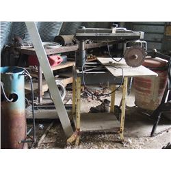 Black and Decker Deluxe Power Saw