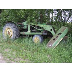 John Deere 3020 (Motor Seized) w/ 46A Loader T123R105893R