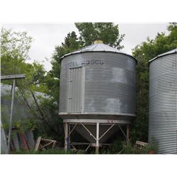 Hopper bin Westeel Rosco Approx 1750 Bushel