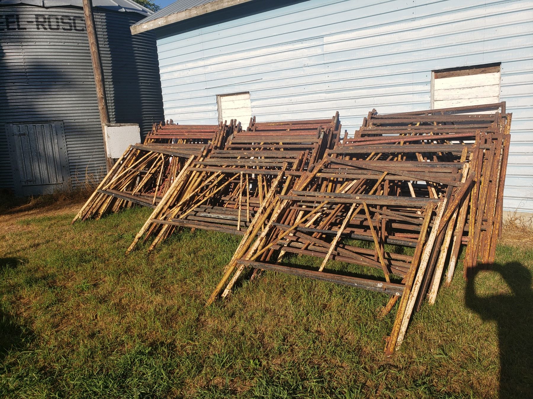 Scaff Foder Scaffolding 5FT Lengths (Approx 75 Pieces)