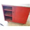Image 6 : Metal Storage Cabinet on Wheels 31 by 19.5"
